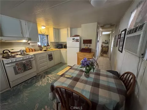 7484 Kickapoo Trl #9, Yucca Valley, CA 92284 photo 12