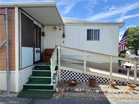7484 Kickapoo Trl #9, Yucca Valley, CA 92284 photo 3