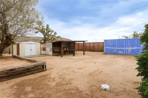 Exterior - 61726 Hilltop, Joshua Tree, CA 92252 photo 8 of 12