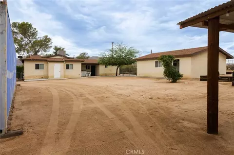 Exterior - 61726 Hilltop, Joshua Tree, CA 92252 photo 9 of 12