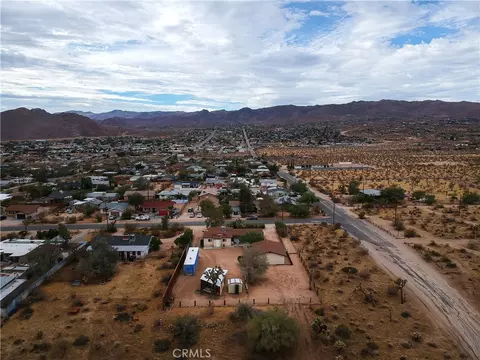 View/Area - 61726 Hilltop, Joshua Tree, CA 92252 photo 6 of 7