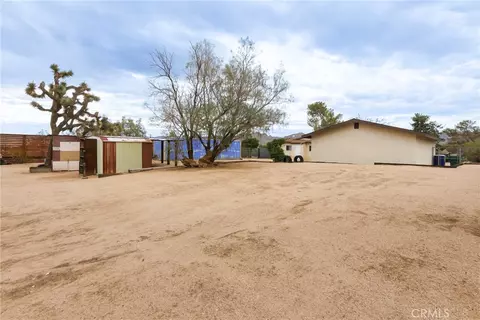 Exterior - 61726 Hilltop, Joshua Tree, CA 92252 photo 11 of 12