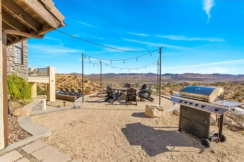 Exterior - 57024 Pinto Ct, Yucca Valley, CA 92284 photo 13 of 14