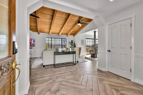 Entry Way - 57024 Pinto Ct, Yucca Valley, CA 92284 photo 1 of 4
