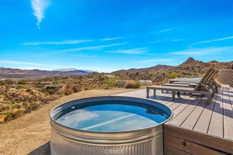 Exterior - 57024 Pinto Ct, Yucca Valley, CA 92284 photo 11 of 14