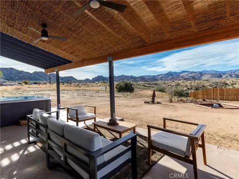 5120 Tom Mix Rd, Pioneertown, CA 92268