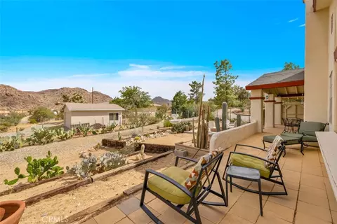 Exterior - 61864 Alta Mura, Joshua Tree, CA 92252 photo 12 of 19