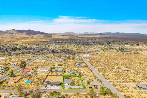 View/Area - 61864 Alta Mura, Joshua Tree, CA 92252 photo 4 of 6