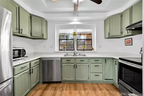 Kitchen - 61864 Alta Mura, Joshua Tree, CA 92252 photo 1 of 4