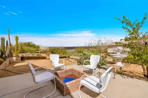 Exterior - 61864 Alta Mura, Joshua Tree, CA 92252 photo 15 of 19