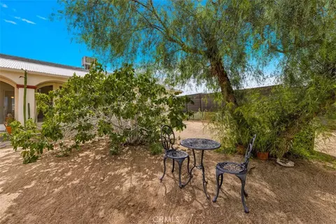 Exterior - 61864 Alta Mura, Joshua Tree, CA 92252 photo 13 of 19