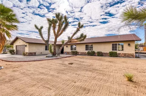 Exterior - 58235 Paxton, Yucca Valley, CA 92284 photo 1 of 9