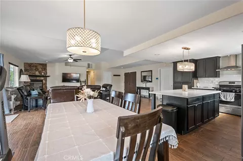 Dining - 58235 Paxton, Yucca Valley, CA 92284 photo 2 of 2