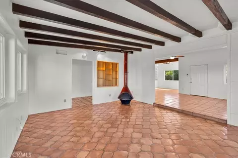Living - 51039 Canyon Rd, Morongo Valley, CA 92256 photo 5 of 7