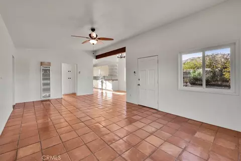 Living - 51039 Canyon Rd, Morongo Valley, CA 92256 photo 3 of 7