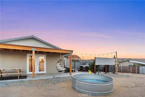 Exterior - 7021 Balsa Ave, Yucca Valley, CA 92284 photo 4 of 5