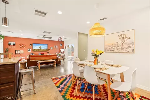 Dining - 7021 Balsa Ave, Yucca Valley, CA 92284 photo 1 of 3