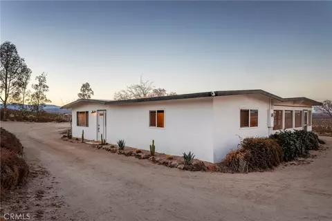 Exterior - 64380 Sullivan Rd, Joshua Tree, CA 92252 photo 12 of 14