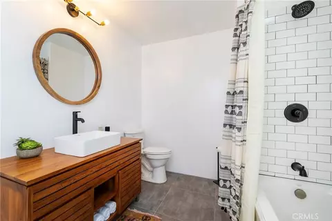 Bath - 64380 Sullivan Rd, Joshua Tree, CA 92252 photo 1 of 3
