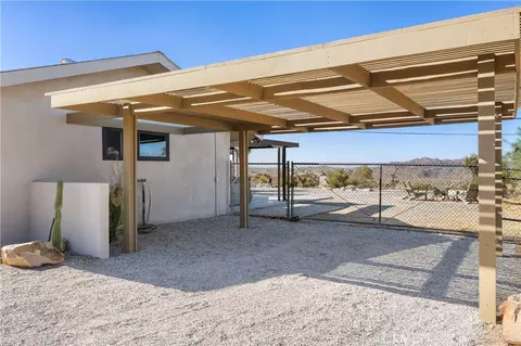 Exterior - 61184 Onaga Trl, Joshua Tree, CA 92252 photo 9 of 13