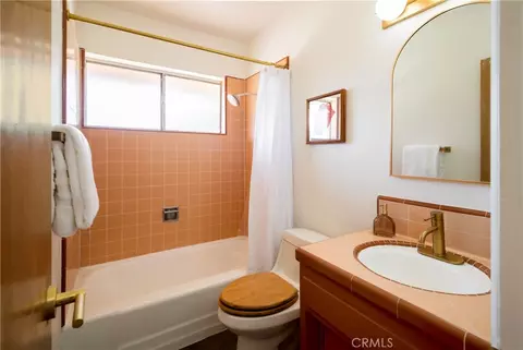 Bath - 6610 Alpine, Twentynine Palms, CA 92277 photo 1 of 2