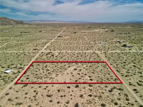 0 Pine St, Landers, CA 92285 photo 8