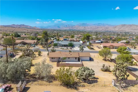 View/Area - 7623 Frontera Ave, Yucca Valley, CA 92284 photo 7 of 7