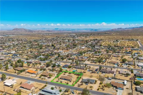 View/Area - 7623 Frontera Ave, Yucca Valley, CA 92284 photo 2 of 7