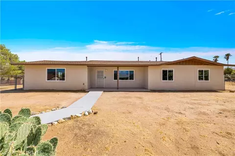 Exterior - 7623 Frontera Ave, Yucca Valley, CA 92284 photo 1 of 11