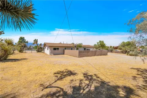 Exterior - 7623 Frontera Ave, Yucca Valley, CA 92284 photo 9 of 11