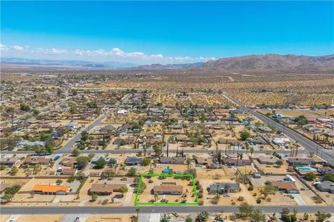 View/Area - 7623 Frontera Ave, Yucca Valley, CA 92284 photo 3 of 7