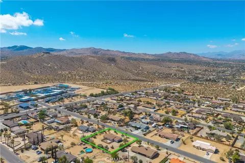 View/Area - 7623 Frontera Ave, Yucca Valley, CA 92284 photo 5 of 7