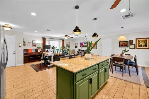 Kitchen - 7433 Frontera Ave, Yucca Valley, CA 92284 photo 3 of 4