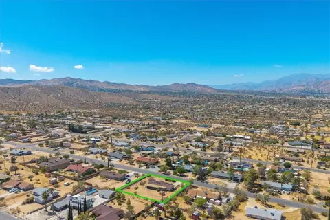 View/Area - 7433 Frontera Ave, Yucca Valley, CA 92284 photo 9 of 11