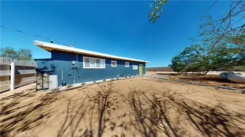 Exterior - 829 Cambria, Yucca Valley, CA 92284 photo 5 of 8