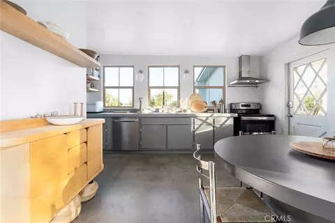 Kitchen - 4525 Repton, Landers, CA 92285 photo 1 of 4