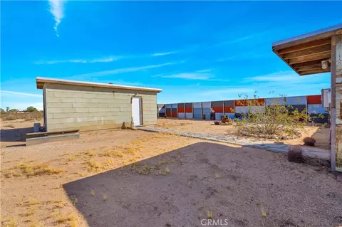 Exterior - 65255 Pluto St, Joshua Tree, CA 92252 photo 6 of 16