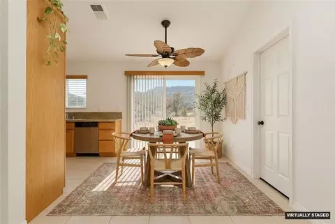 Dining - 60917 Navajo, Joshua Tree, CA 92252 photo 1 of 1