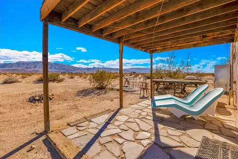 Exterior - 79017 El Paseo Dr, Twentynine Palms, CA 92277 photo 6 of 11