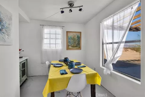 Dining - 79017 El Paseo Dr, Twentynine Palms, CA 92277 photo 1 of 3