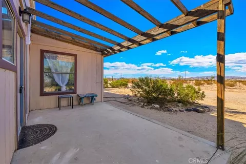 Exterior - 79017 El Paseo Dr, Twentynine Palms, CA 92277 photo 2 of 11