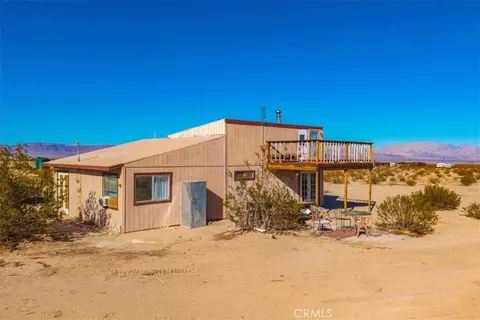 Exterior - 79017 El Paseo Dr, Twentynine Palms, CA 92277 photo 9 of 11