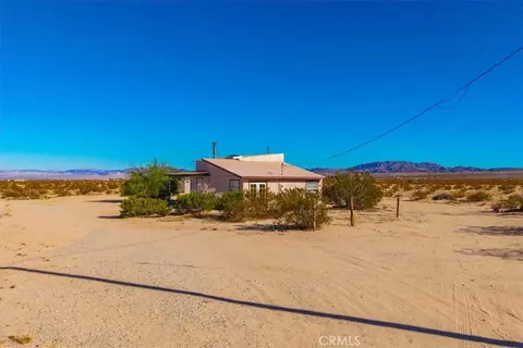 Exterior - 79017 El Paseo Dr, Twentynine Palms, CA 92277 photo 10 of 11