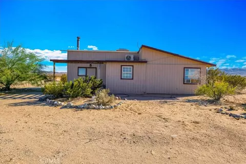 Exterior - 79017 El Paseo Dr, Twentynine Palms, CA 92277 photo 1 of 11