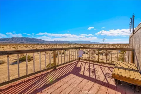 Exterior - 79017 El Paseo Dr, Twentynine Palms, CA 92277 photo 3 of 11