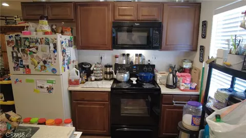 Kitchen - 71688 Macrae Rd, Twentynine Palms, CA 92277 photo 1 of 1