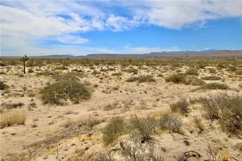 0 Mitch Ln, Landers, CA 92285 photo 8