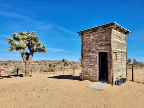 Exterior - 58248 Aberdeen Dr, Yucca Valley, CA 92284 photo 11 of 11