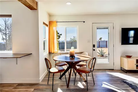 Dining - 58248 Aberdeen Dr, Yucca Valley, CA 92284 photo 1 of 2