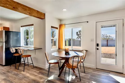 Dining - 58248 Aberdeen Dr, Yucca Valley, CA 92284 photo 2 of 2